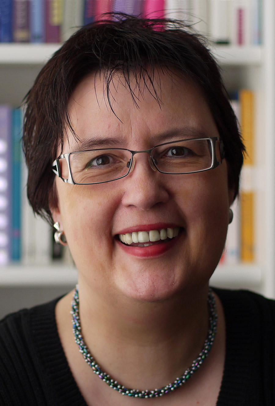 Dr. Birgit Ebbert