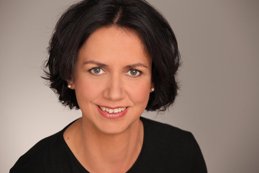 Anne Iburg